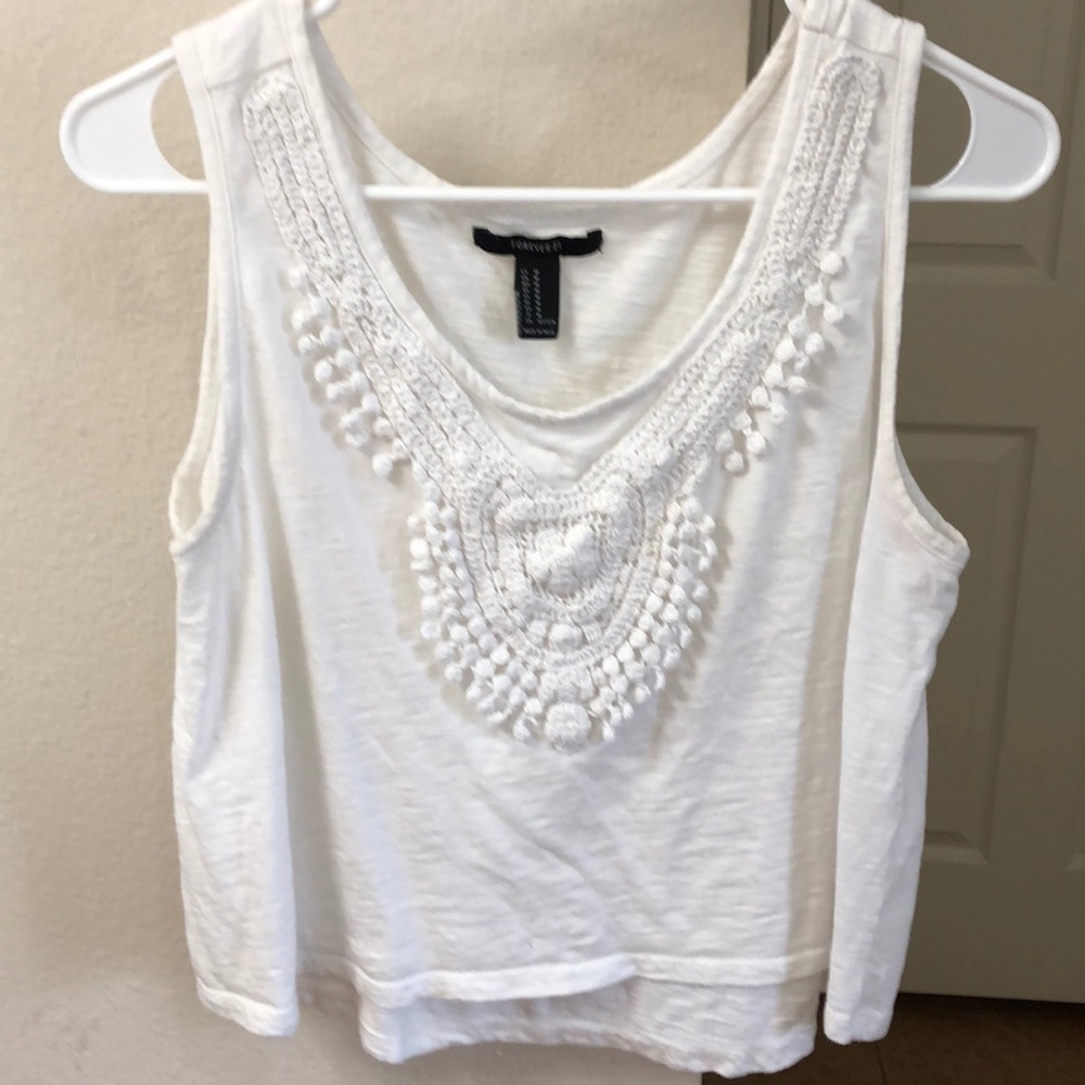 Loose fitting crop top